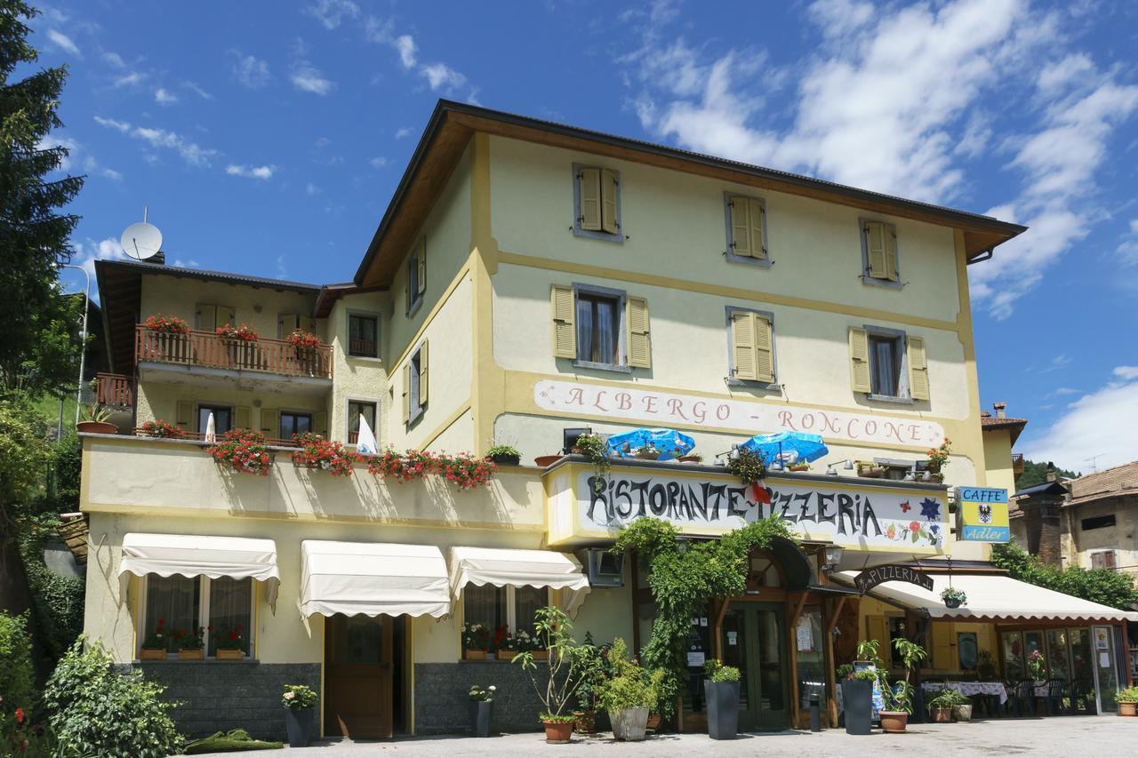 Albergo Roncone Zewnętrze zdjęcie