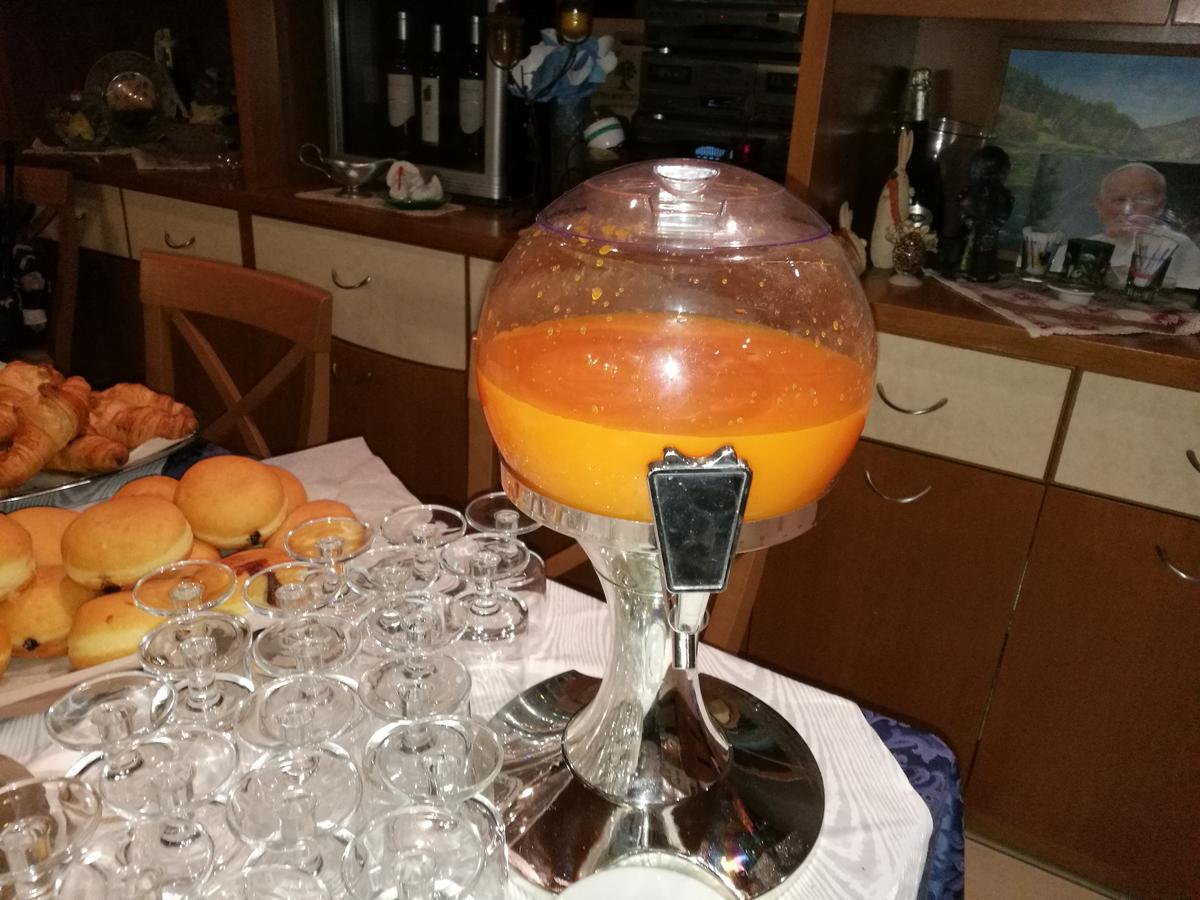 Albergo Roncone Zewnętrze zdjęcie