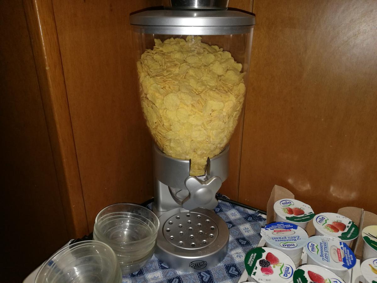 Albergo Roncone Zewnętrze zdjęcie