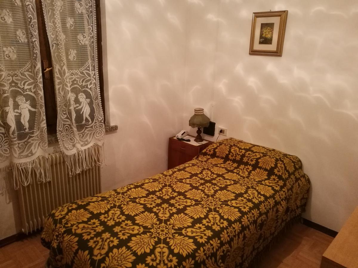 Albergo Roncone Zewnętrze zdjęcie